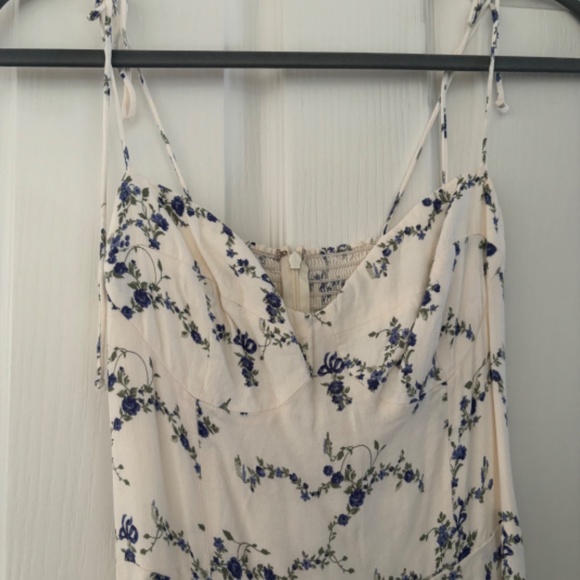 Reformation Saskia Dress - Picture 6 of 6